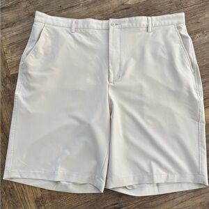 Men's Classic Beige FootJoy Golf Shorts